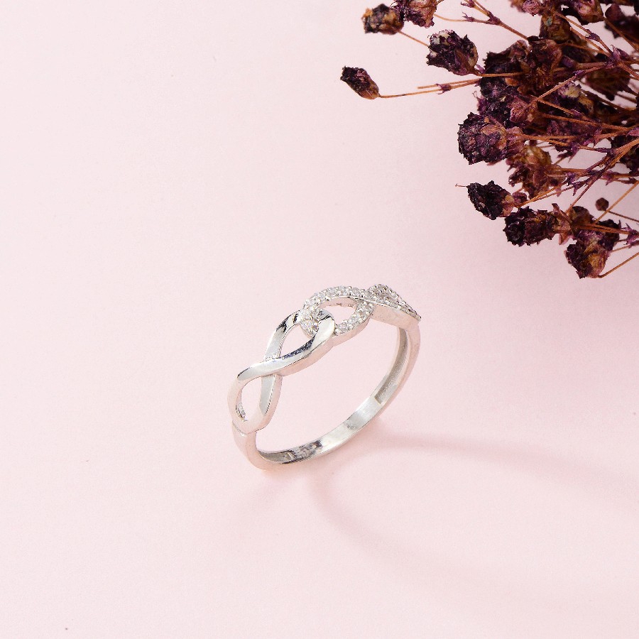 925 Ayar Bayan Bümüş Yüzük Rodyum Kaplamalı