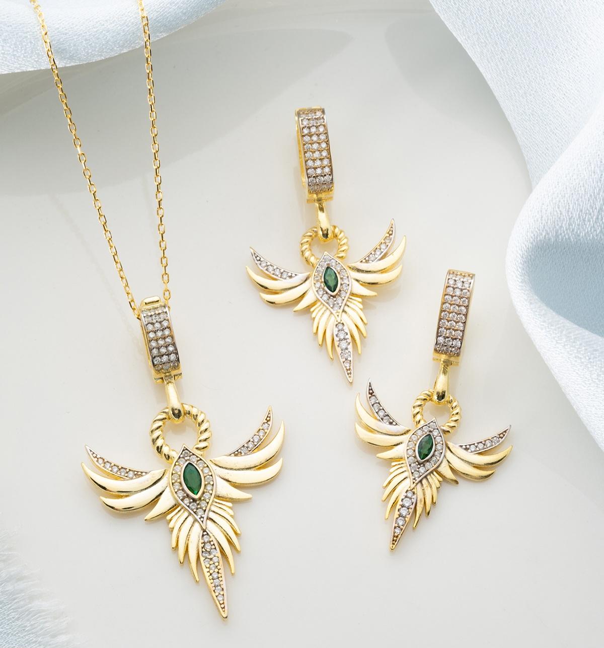 925 Ayar  Zümrüdünka Gümüş Küpe Kolye Seti